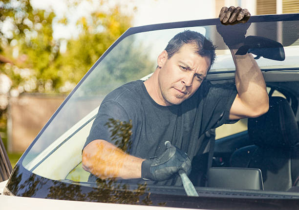 Auto Glass Repair and Replacement Services